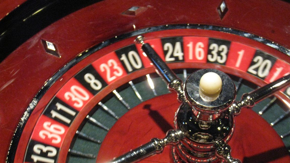 Hunts Polymarket Insiders With AI: CFTC