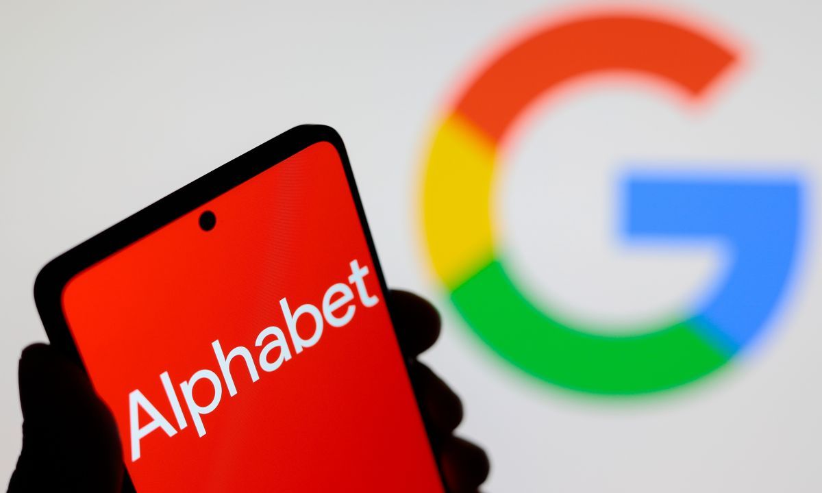 Alphabet Raises $80B; Berkshire Buys $10B Stake