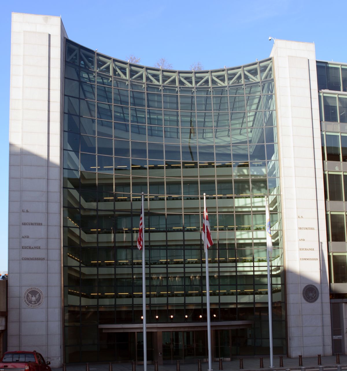 SEC Paid $50M+ to One Whistleblower for Early Enforcement Tip