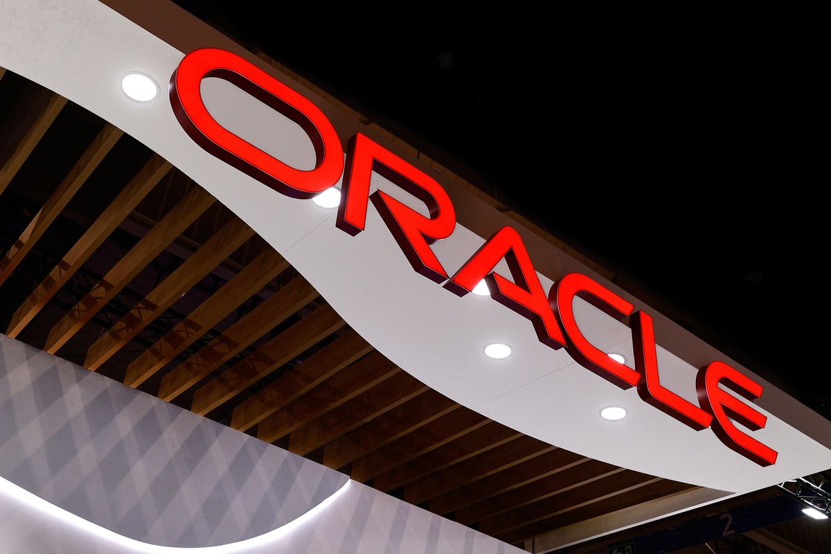 ShinyHunters Extorts 100+ Orgs via Oracle Zero-Day