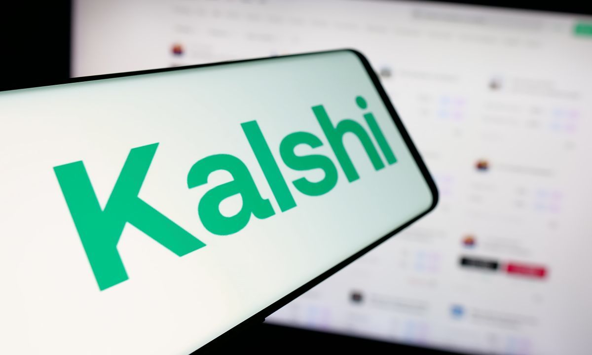 New York Sues Kalshi Over Age Limits; CFTC Pushes Back