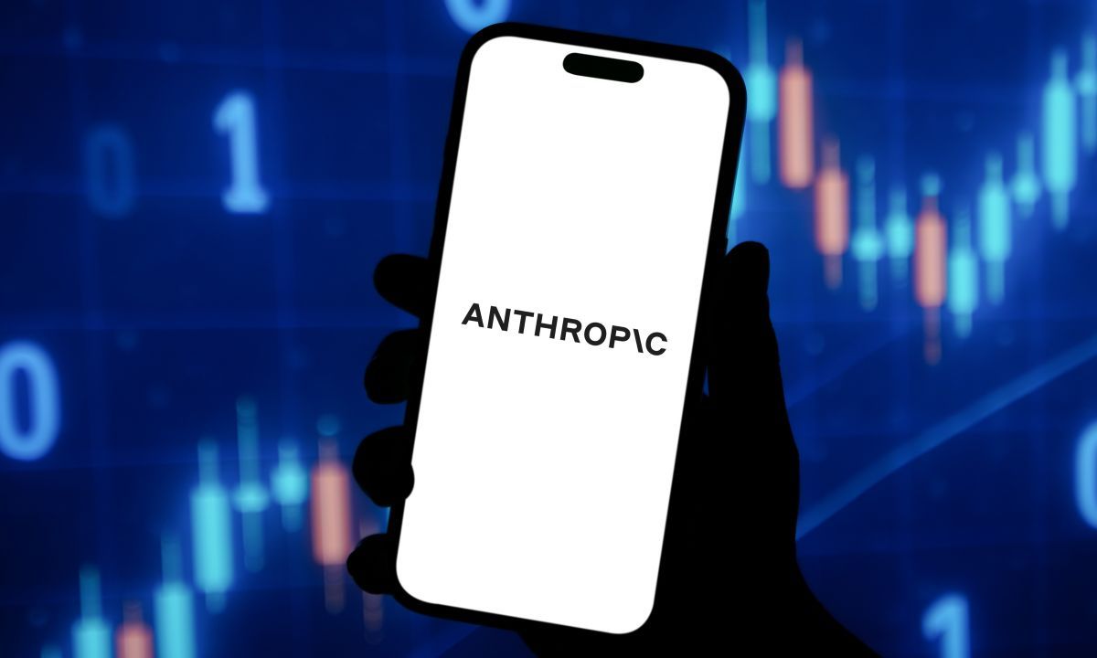 Raised $65B, Anthropic Tops OpenAI at $965B