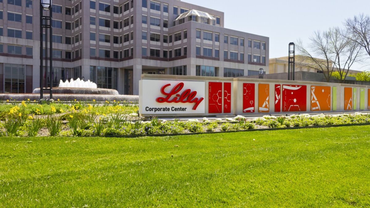 Lilly Drops $4.5B, Opens First Genetic Medicine Plant