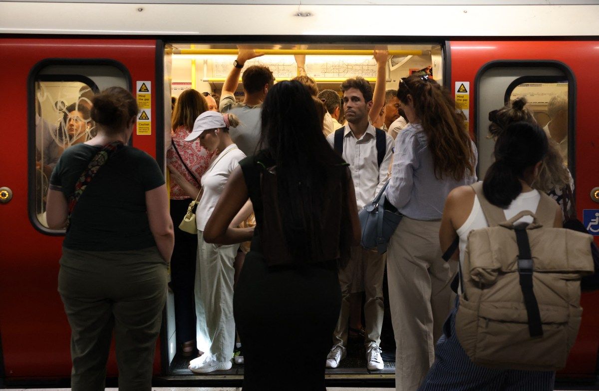 2 Teens Jailed 5.5 Years in £29M TfL Hack