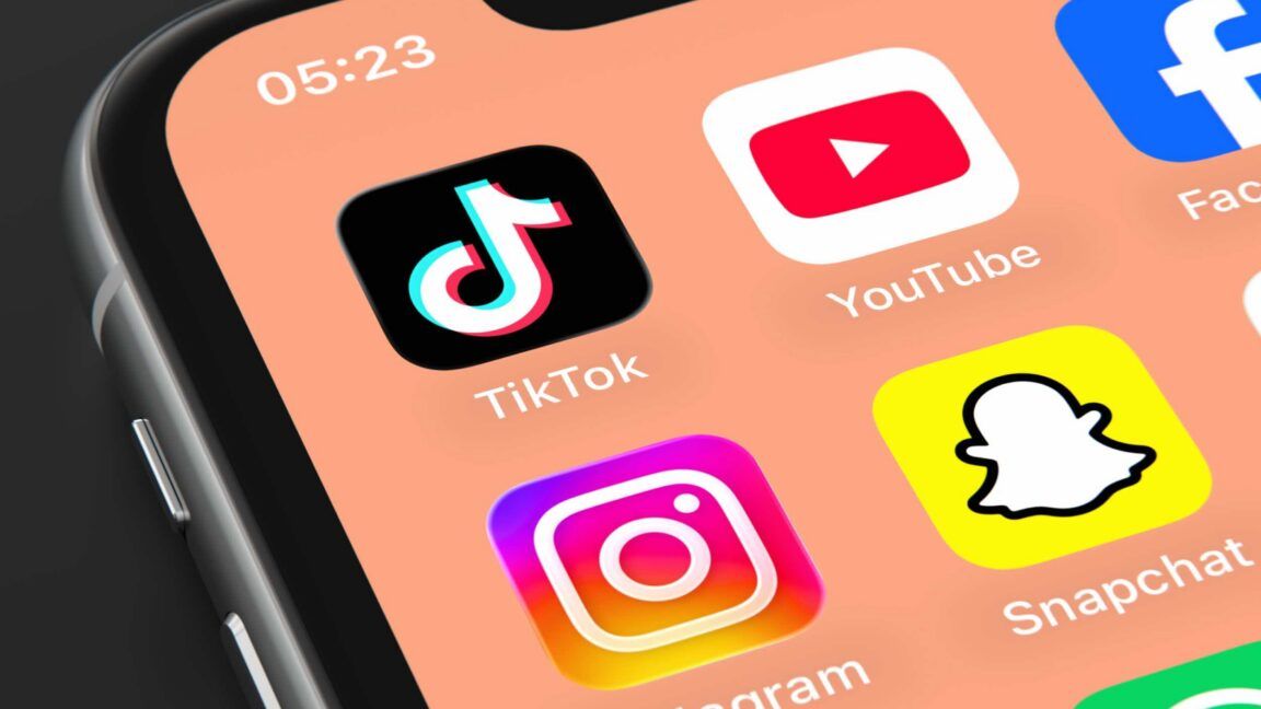 UK Bans TikTok, Instagram for Under-16s in 2027