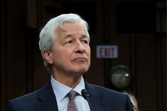 Mythos Triggers Banking AI Rule Vacuum