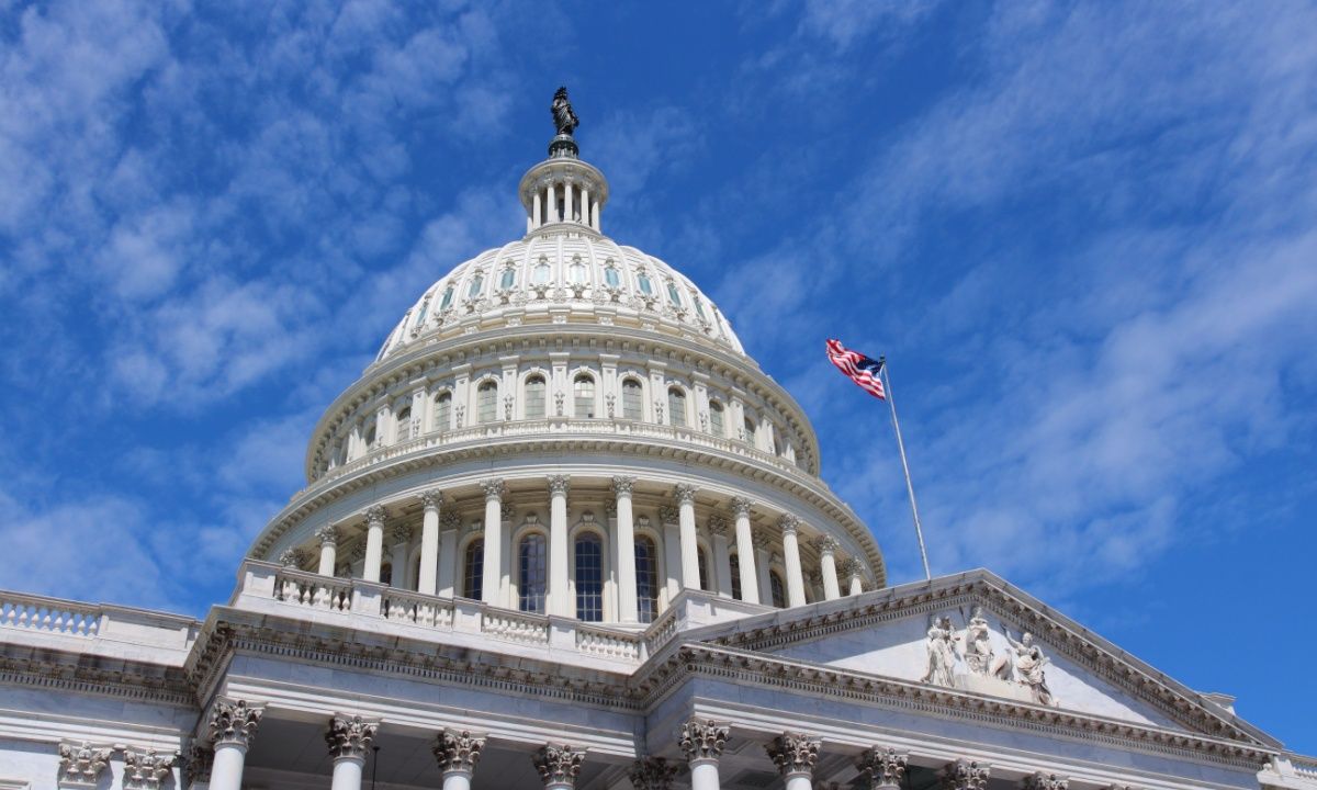 House Passes Main Street Capital Access Act, 270-155